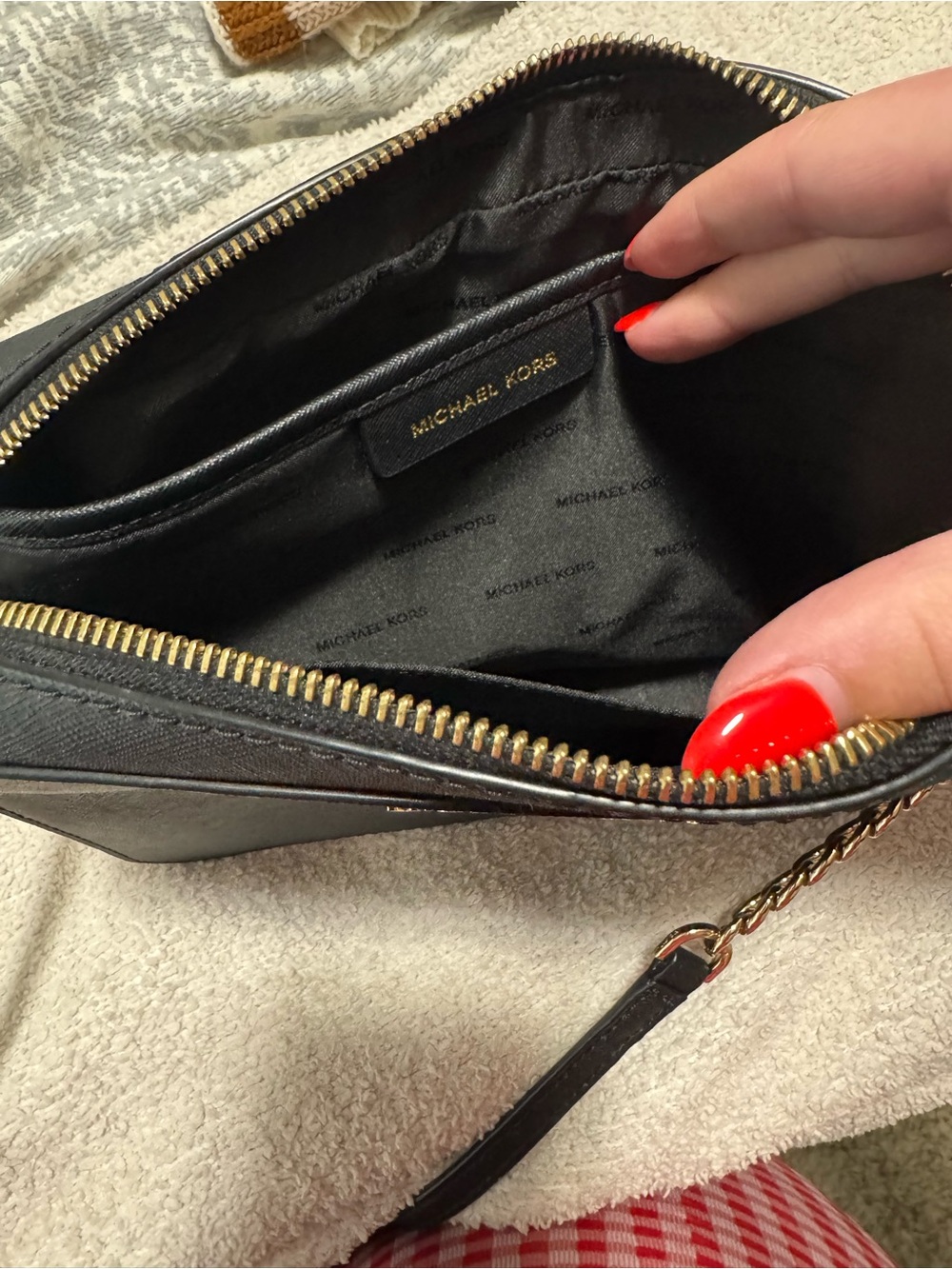 Michael Kors Black Crossbody Bag with Gold Chain Accent - Picture 2 of 3